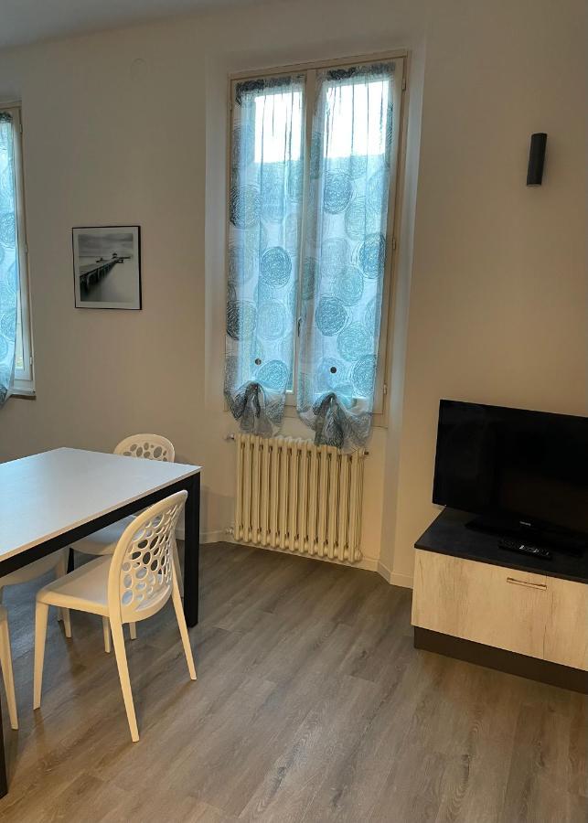 Ferienwohnung Un Balcone Sul Centro Storico Reggio nell'Emilia Exterior foto