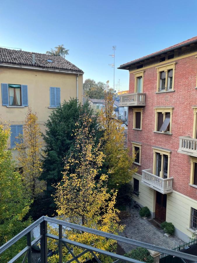 Ferienwohnung Un Balcone Sul Centro Storico Reggio nell'Emilia Exterior foto